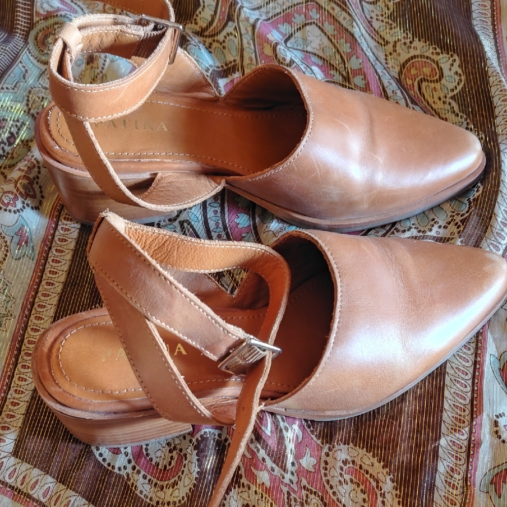 Portland Leather Tan Heels